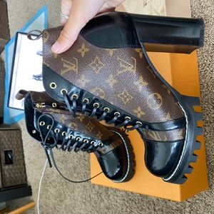 Louis Vuitton STAR TRAIL ANKLE BOOT (eu 40)